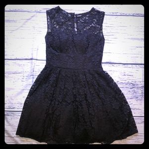 Black lace floral tule dress Size 5/6
